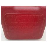 briggs and stratton plastic gas can