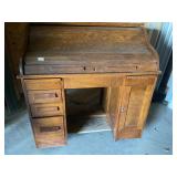 Roll top desk