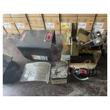 Liftmaster vehicular gate opener model CSL24U