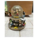 Mickey Mouse Film design snow globe