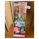 Barbie - Easter charm- 2001