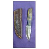 NEW Damascus Steel 3.5" Blade knife with Sheath.