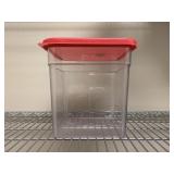 8qt Square Clear Container W/lid