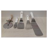 3 Spatulas, Sandwich Spreader, Pizza Cutter 3 Spatulas, Sandwich Spreader, Pizza Cutter
