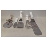 3 Spatulas, Sandwich Spreader, Pizza Cutter 3 Spatulas, Sandwich Spreader, Pizza Cutter