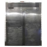 Traulsen 2 Door Roll In Proofer Traulsen 2 Door Roll In Proofer