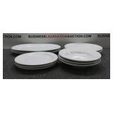 (12) Piece Glass Restaurant Plate Set (12) Piece Glass Restaurant Plate Set