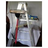 Ladder / Bird Feeder