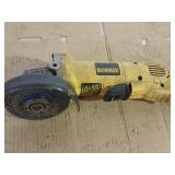 DeWalt D28402N 4 1/2 Anle Grinder