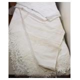 White Lace, Crochet Cotton & Linen Table Cloths