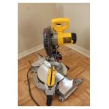 Dewalt 10" Compound Miter Saw