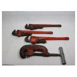 Large 18" Jaws Pipe Wrench and Pipe Cutter