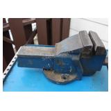 LARGE Woden No 5 Vise