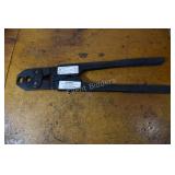 Pex or Poly-B Crimping Tool 1/2" & 3/4"