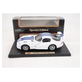 Maisto Special Edition 1:18 Dodge Viper GTS-R