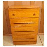 VTG Chest of Five Drawers Dresser