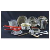 VTG Kitchen Ricer, Graters, Sifters,Pastry Cutter