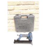 Mastercraft Pneumatic 18ga Brad Nailer / Stapler