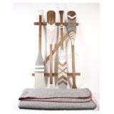 Coastal Wood Paddle Wall Decor w Roca Throw