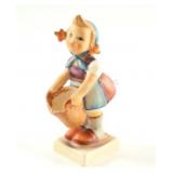 Goebel Hummel  "Little Helper Figurine, #73