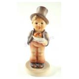 Goebel Hummel "Street Singer" Figurine, #131