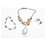VTG Art Glass Pendant & Beaded Necklace Set