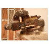 Vintage 3.5" Simplex Utility HD100 Vise on Block