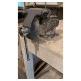 Craftsman 4.5" Swivel Bench Vise