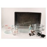 VTG Kitchen Bakeware & Prep Tools & Loaf Pans