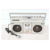 Yorx Studio K-3682 Portable Stereo Cassette Player