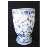 Dechang Chinese Blue & White Porcelain Vase