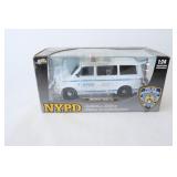 NEW / Sealed Jada  2001 Chevrolet  NYPD Astro Van