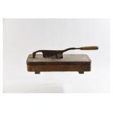 Tobacco Leaf Cutter