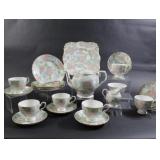 Luncheon Tea Pot, Cups & Saucers Plates