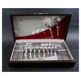 Rogers Bros Flair Silverplate Cutlery in Wood Case