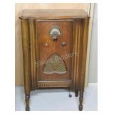 Console Atwater Kent Radio Cabinet 1940 Era