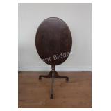 Flip Top Pedestal Oval Side / End Table