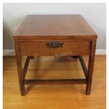 Mid Century Stanley Side / End Table with Drawer