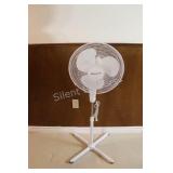 Metal Gravitti Floor Adjustable 16" Speed Fan