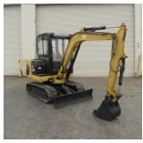 Caterpillar 302.5 Mini Excavator-