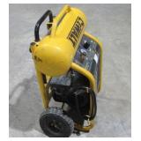 DeWalt 4.5 Gallon Air Compressor-
