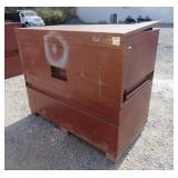 Rubbermaid Tool Chest-