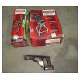 Hydraulic Seat, 10" Chainsaw, Reciprocating Saw-