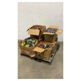 (qty - 6) Boxes of Thread-