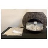 Refined Kind Pet Products Bed Igloo
