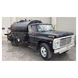 Ford F-600 Asphalt Tanker 2WD *INOP*
