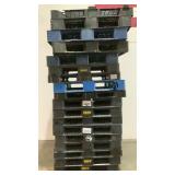 (18) Plastic Pallets
