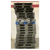 (19) Plastic Pallets
