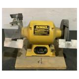 DeWalt 6" Bench Grinder DW756