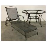 Metal Pool Chair And Round Table Frame
